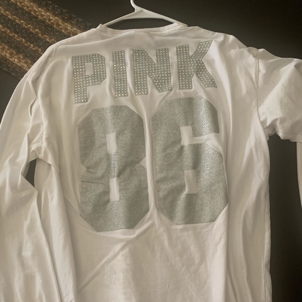 VS PINK